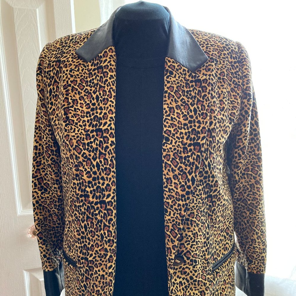 Vinatge Like New Raj Leopard & Leather Blazer
